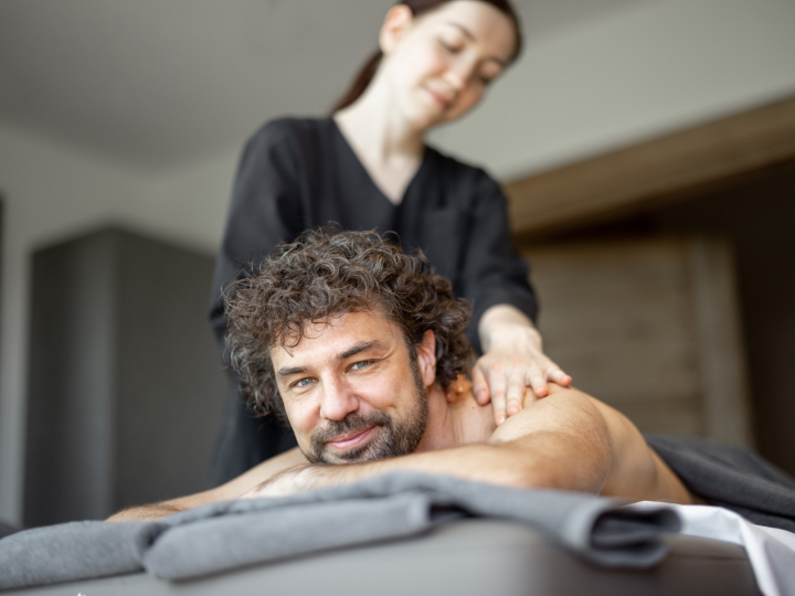 Female to male spa in gurugram